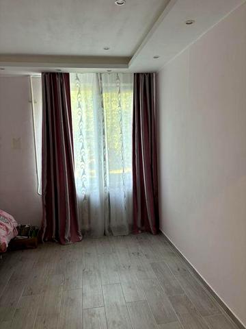 Продам квартиру в центре Раздельной