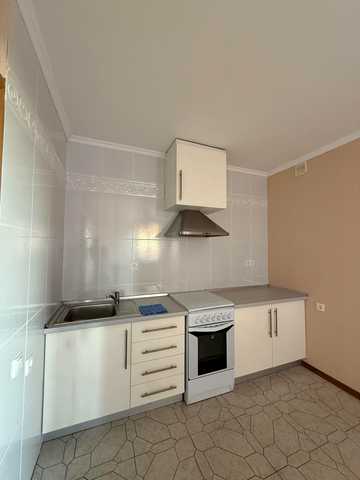 None 60000 USD