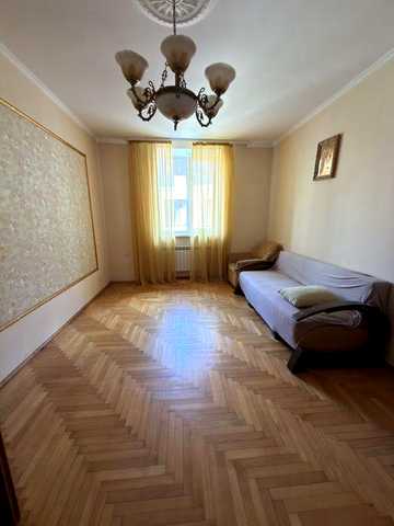 Продаж 2 - кім квартири Новояворівськ
