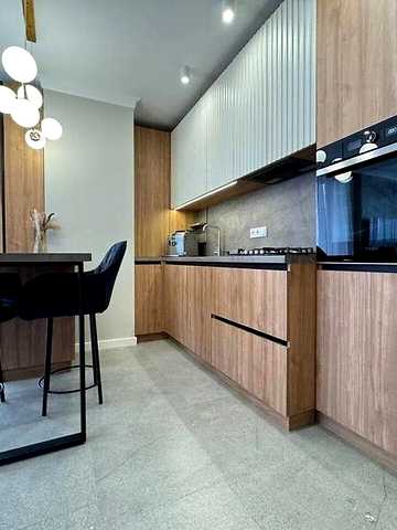 Продаж 3к Квартира Василіянок вулиця ЖК Central House