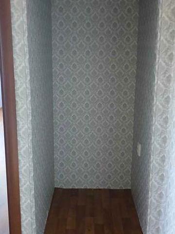 Продається 3-кімнатна квартира на 5-му поверсі, 46,7м², р-н військове містечко. Кутова.