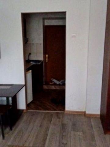Сдается 1 ком кв (гостинка)в Корабельном р-н по.Богоявленский  338