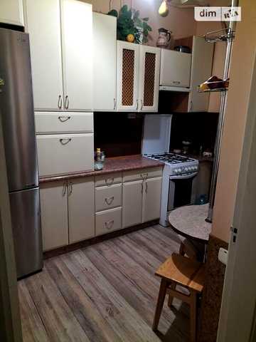 Продаж 3к Квартира Клубна вулиця