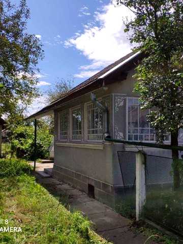 Продам житловій будинок с. Бережниця