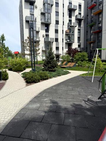 Продаж квартири в Пустомитах +кладова на поверсі, можливо під ЄОселя. Власник ЖК Панорама