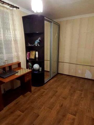 Продам 2-х кімнатну квартиру