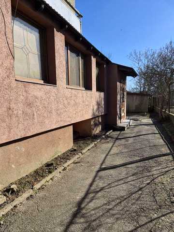 Продам затишну квартиру. Можливий розрахунок СЕРТИФІКАТОМ!
