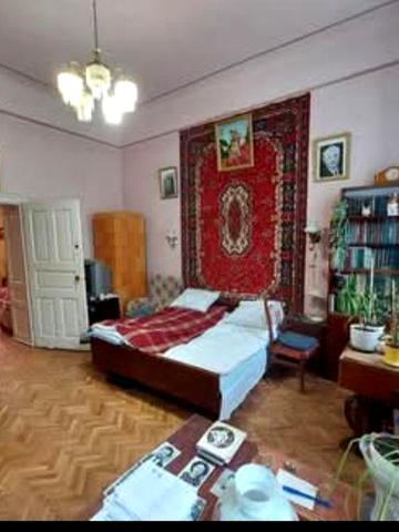 Оренда 2-кім вул (Центр)Туган-Барановського 2/3ц 70/40/7 житловий стан