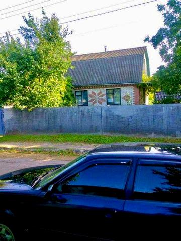 Терміново продам власний будинок, 27 соток, центр Олишівки, без комісії. ТОРГ