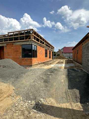 Продаж 4 кімнатного будинку в районі Підлипники