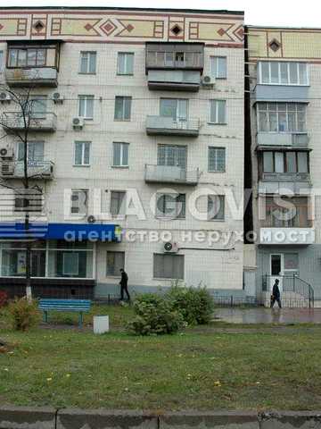 Продається 2-кімнатна квартира на проспект Берестейський 9