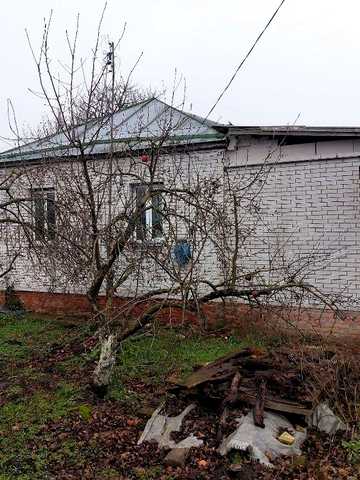 Будинок в селі Онищенків відстань до міста 11км, участок 50 соток