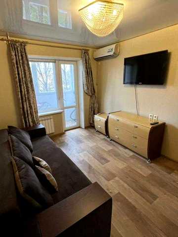 1-кімнатна квартира, вул. Лук’янівська, 11 — 30 м²