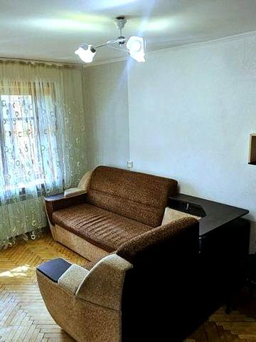 Оренда великої 1к.кв по вул. Чумаченко