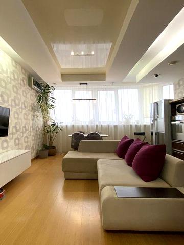 Оренда 3-кім.квартири 73 м², Здолбунівська 9Б, 2 спальні, кухня-вітальня. при відключеннях працює: ліфт, водопостачання та опалення. Можна з тваринами