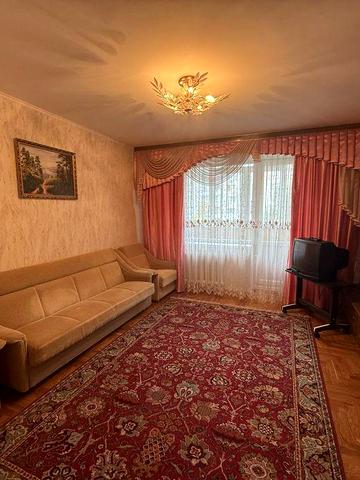 Здам в оренду двокімнатну квартиру по вул. Богуна 44