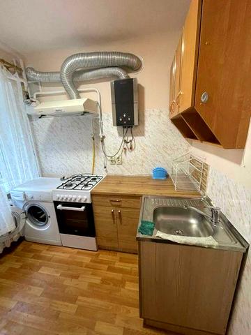 Продаж 1 кім квартири у цегляному будинку