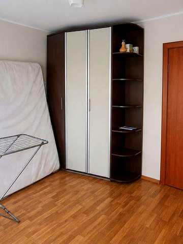 Продам квартиру з гаражем село Подворки!