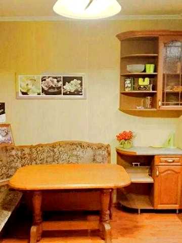 Продам 2 комнатную квартиру улучшенной планировки 52 м² на  Одесской