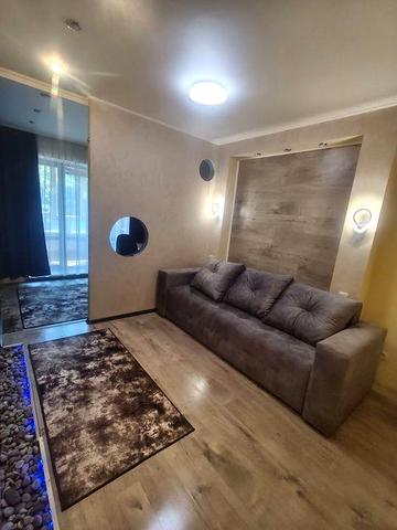 Сдам 2 к.кв. у порога метро Холодная гора