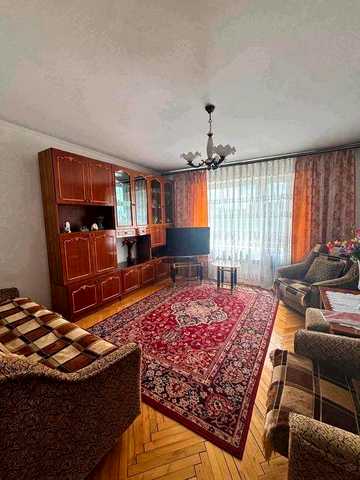 Продам 2 кімнатну квартиру по вул.Сокальській.