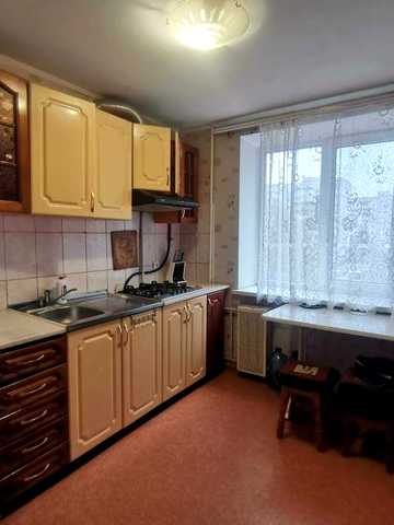 Продам 1-ком. квартиру в кирпичном доме Калиновая, С. Ковалевской.
