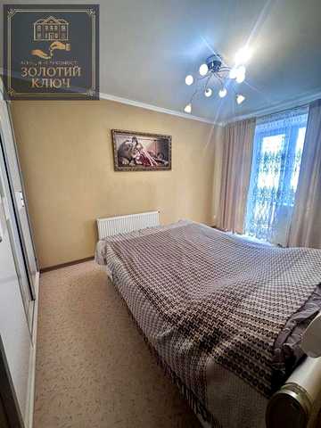 Продам 3 кімнатну квартиру на Кропивницького