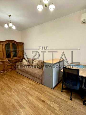 Без% Аренда ухоженной 2к квартиры 58м2 Печерск, ул. Бастионная 5/13, метро Дружбы народов