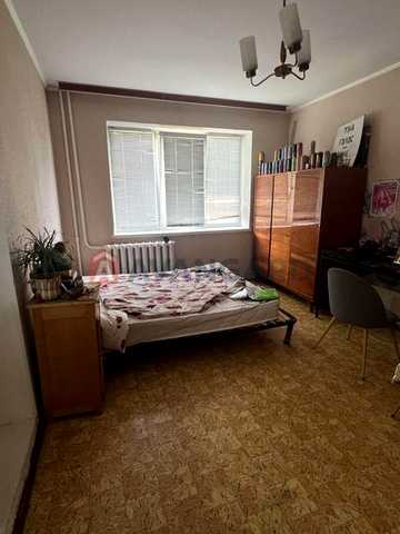 Продаж 1-кімнатної квартири на Виноградарі, вул. Гонгадзе