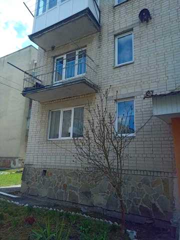 Продати квартиру ЖК Бережани
