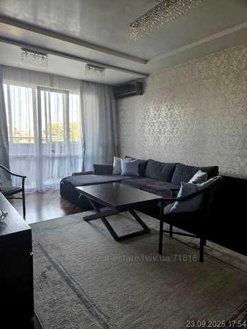 Продаж 5ти кімнатної квартири на Караджича, 15 хв. від Центру