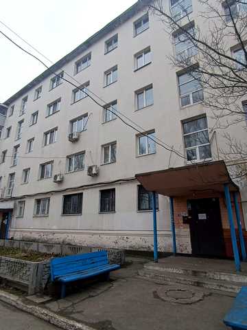 Зимових Походів вул. (Молодогвардійська), 39