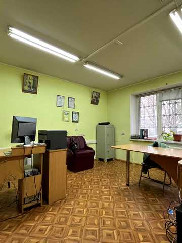 П'ятницька вул., 70