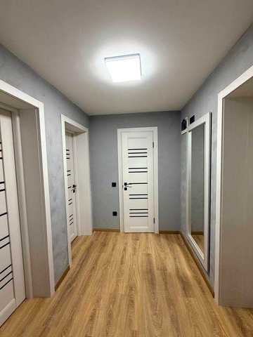 Продаж квартири 189 м.кв., вул. Героїв Майдану ЖК "Данбуд"