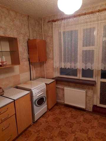 Власник. Здам 1-но кімнатну квартиртиру , Озерна.