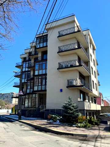 Ярова вул. (Гаврилюка), 1