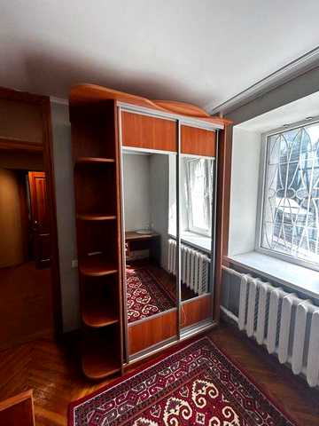 здам 2-к квартиру в центрі