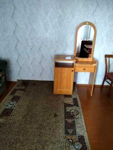 Здам однокімнатну квартиру на богунії  біля базарчика