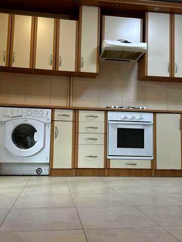 Продаж квартири площею 117 м.кв