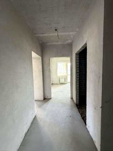 Однокімнатна квартира, центральна митниця 56кв.м. (м2