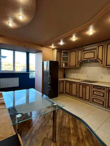 Продам 2 к. кв с ремонтом в новострое, Гв. Широнинцев 29а, застройщик Мегаинвестбуд ЖК Солнечный