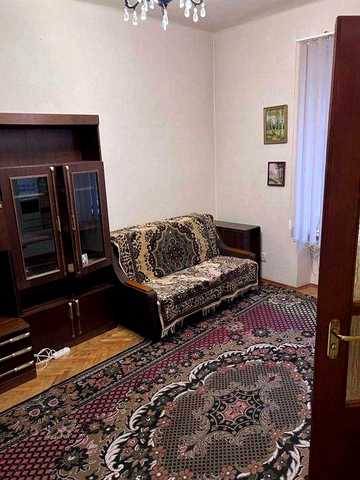 Продаж квартири по вул. Декарта у ближньому центрі Львова.