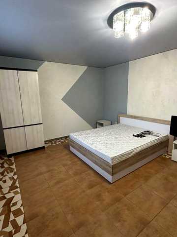 Продаж  гарноі 1-ки на землі 35м2 вул Кропивницького (Потьомкінська )