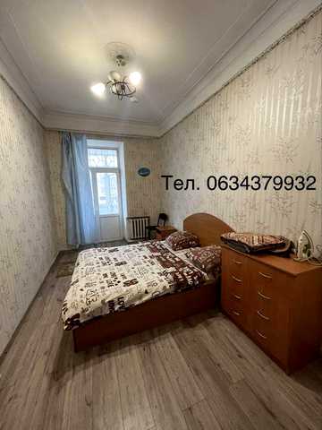 Оренда 3 кімнатної квартири в Центрі міста вул. Адміральська.
