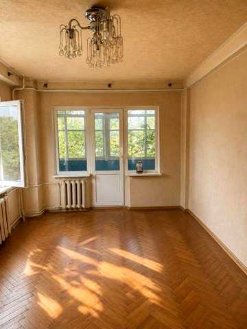 Продам 1 кв Одесская - Киргизская