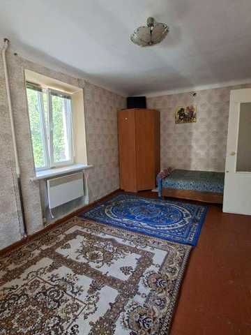 1 кімнатна квартира р- н дендропарку. Вул. Евгена тельнова