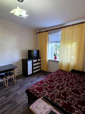 Продам гостинку на Электровозной