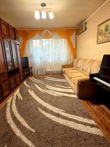 Продаж 3-кімнатної квартири  (перехрестя пр. М.Лушпи і вул. ЗСУ) ЖК просп М.Лушпи