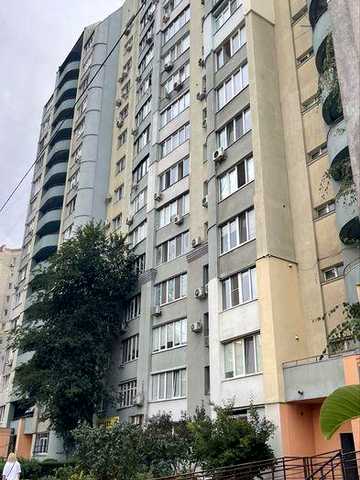 Сдам 2 к квартиру в Новострое Центр