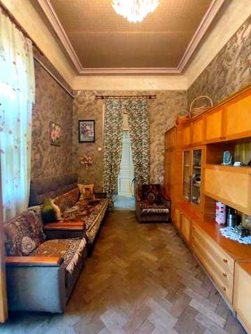 3к квартира в тихом центре, метро Левада (Гагарина)